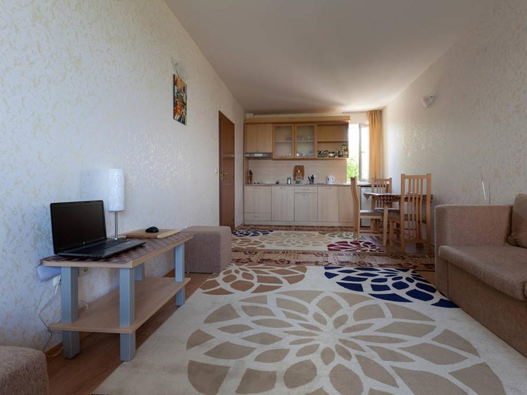 Panoramic Sea View Apartment Ravda Eksteriør billede